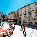 Impeccable 1-Bed Apartment In Center Of Split