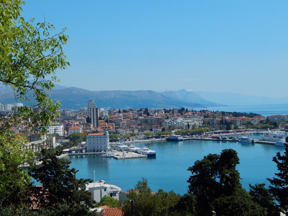 Impeccable 1-bed In Center Of Apartman Split